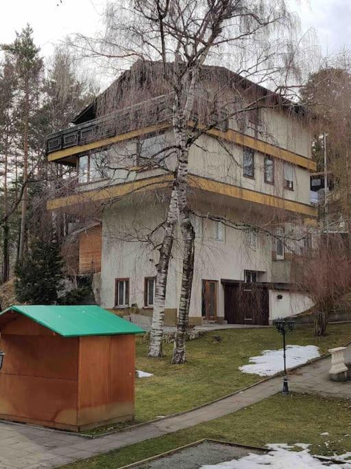 Grosse 4 Zimmer Wohnung Mit Traumhafter Aussicht باد ريغاز المظهر الخارجي الصورة